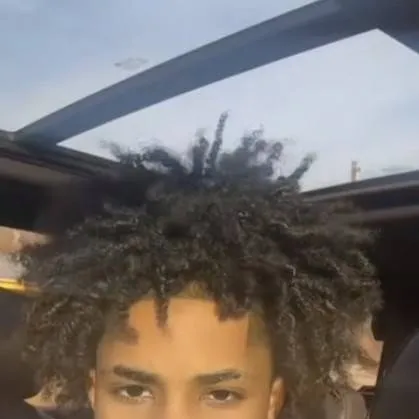 chat with ai character: Jordan 