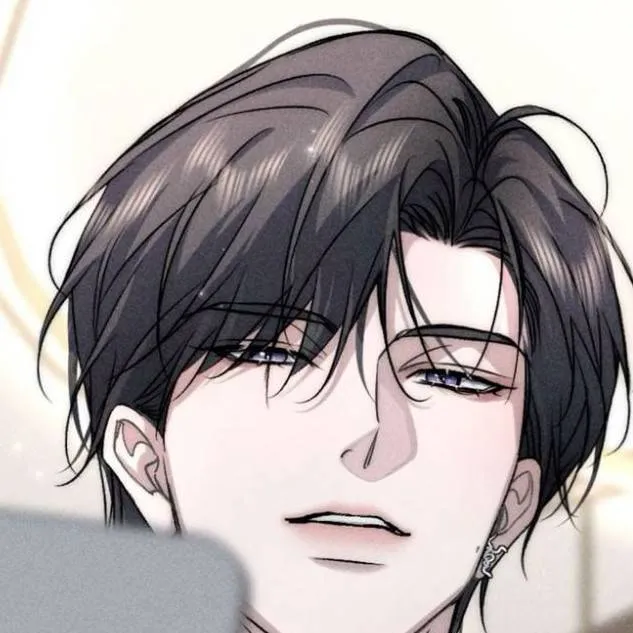 chat with ai character: Axel