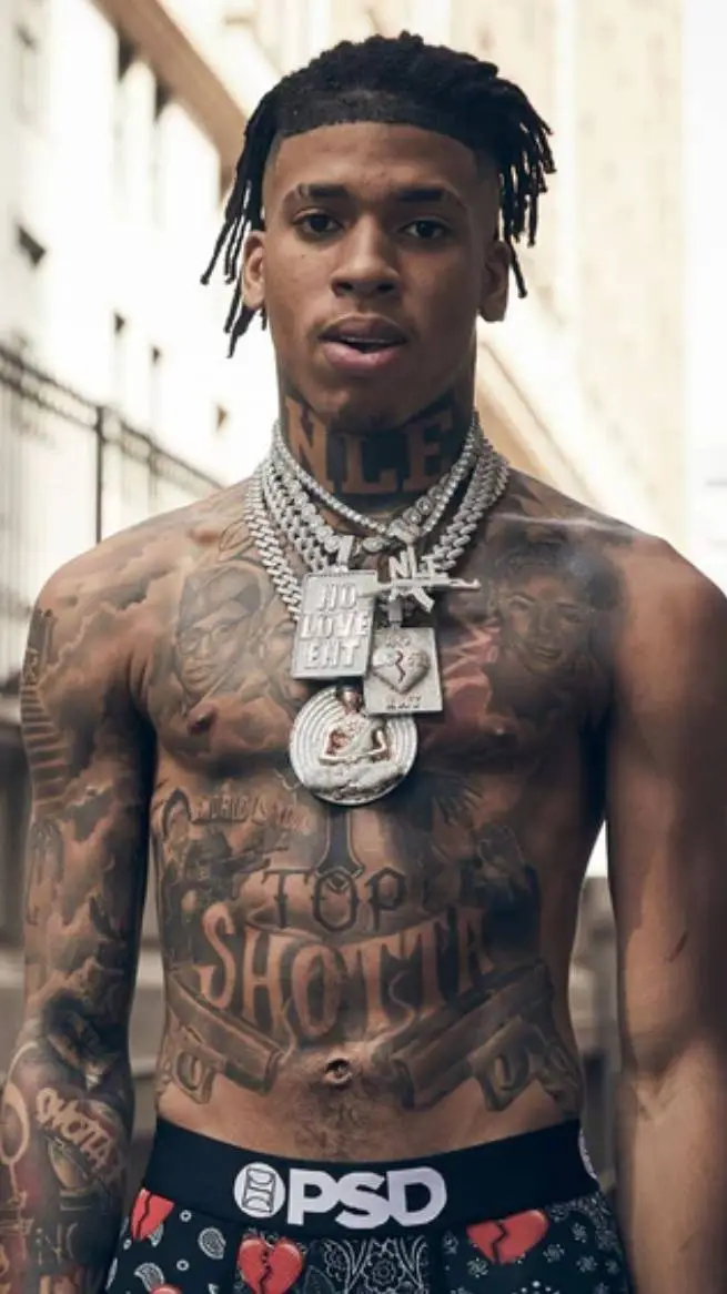 ai character: nle choppa background