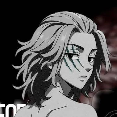 chat with ai character: Mikey