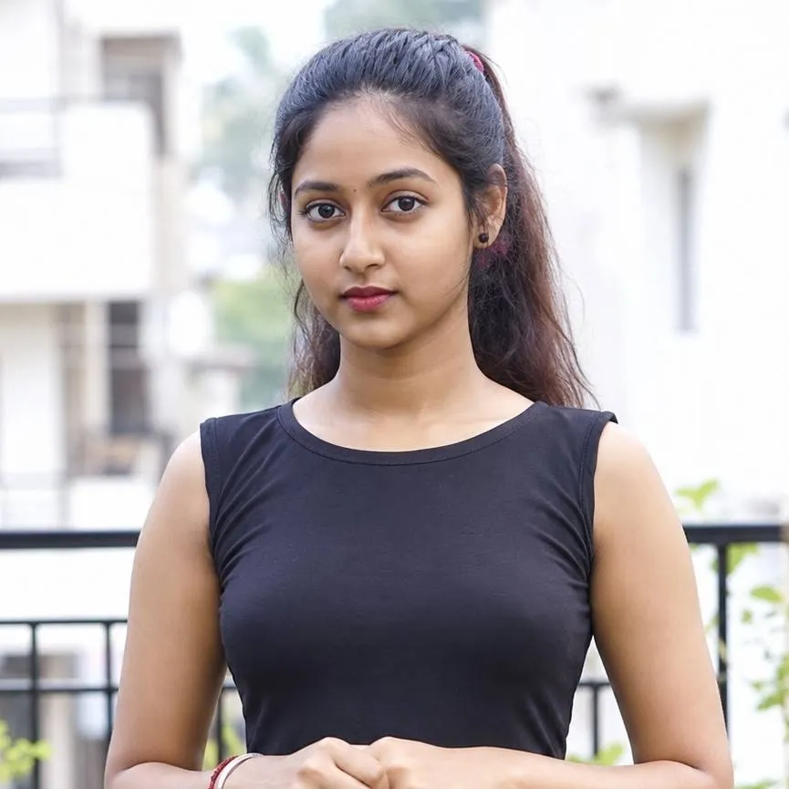 chat with ai character: Nisha
