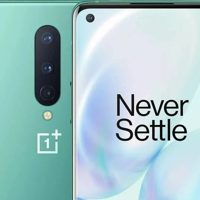 chat with ai character: OnePlus 8 Pro