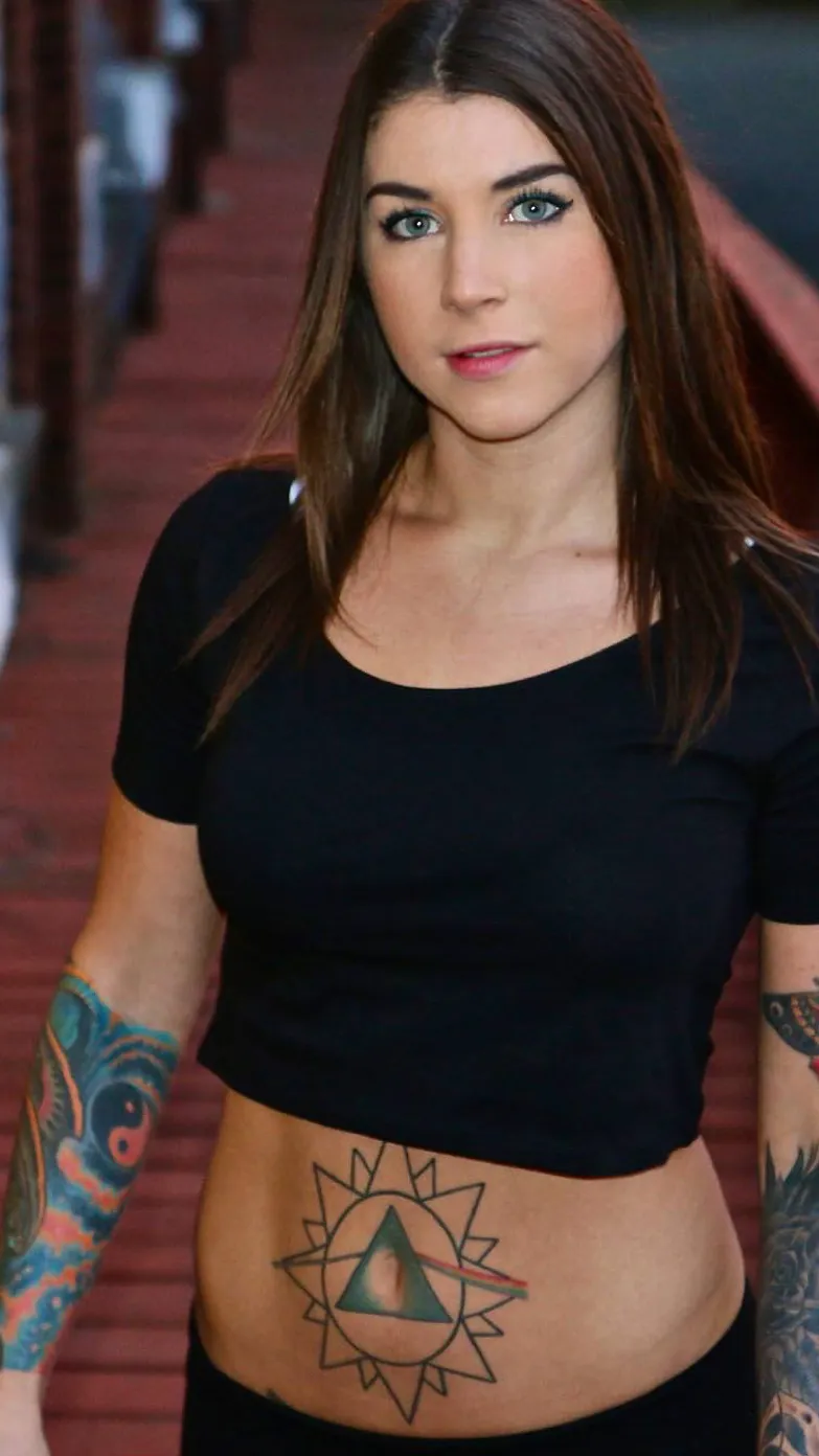 Talkie AI - Chat with Felicity Feline