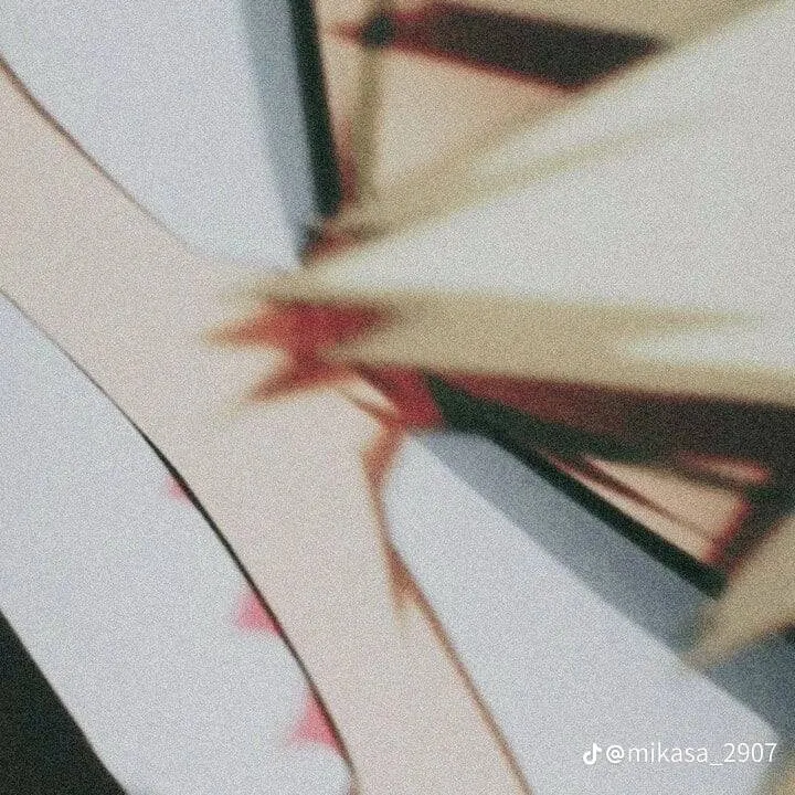 chat with ai character: Katsuki Bakugo 💥