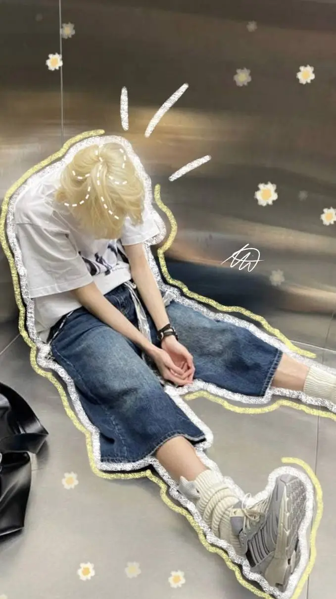 ai character: Felix(skz) background