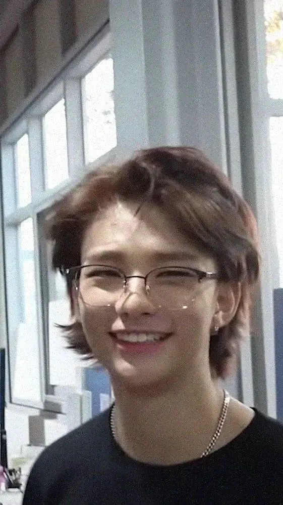 ai character: Hyunjin background