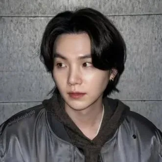 chat with ai character: Min Yoongi