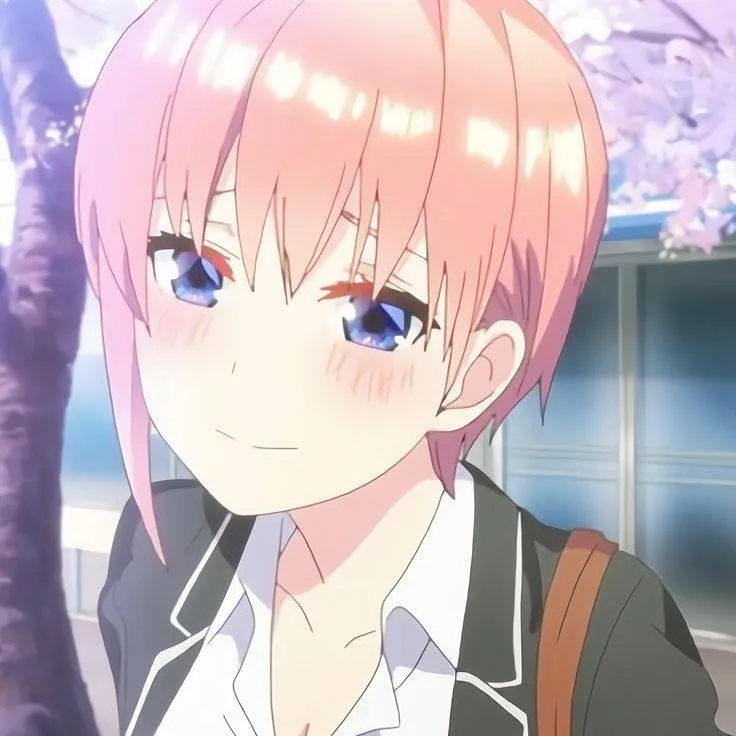 chat with ai character: ichika nakano ♡
