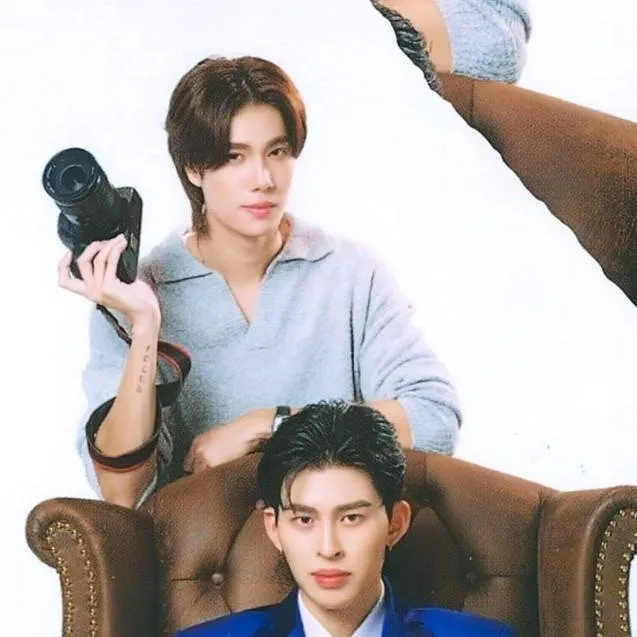 chat with ai character: Me and Thee BL