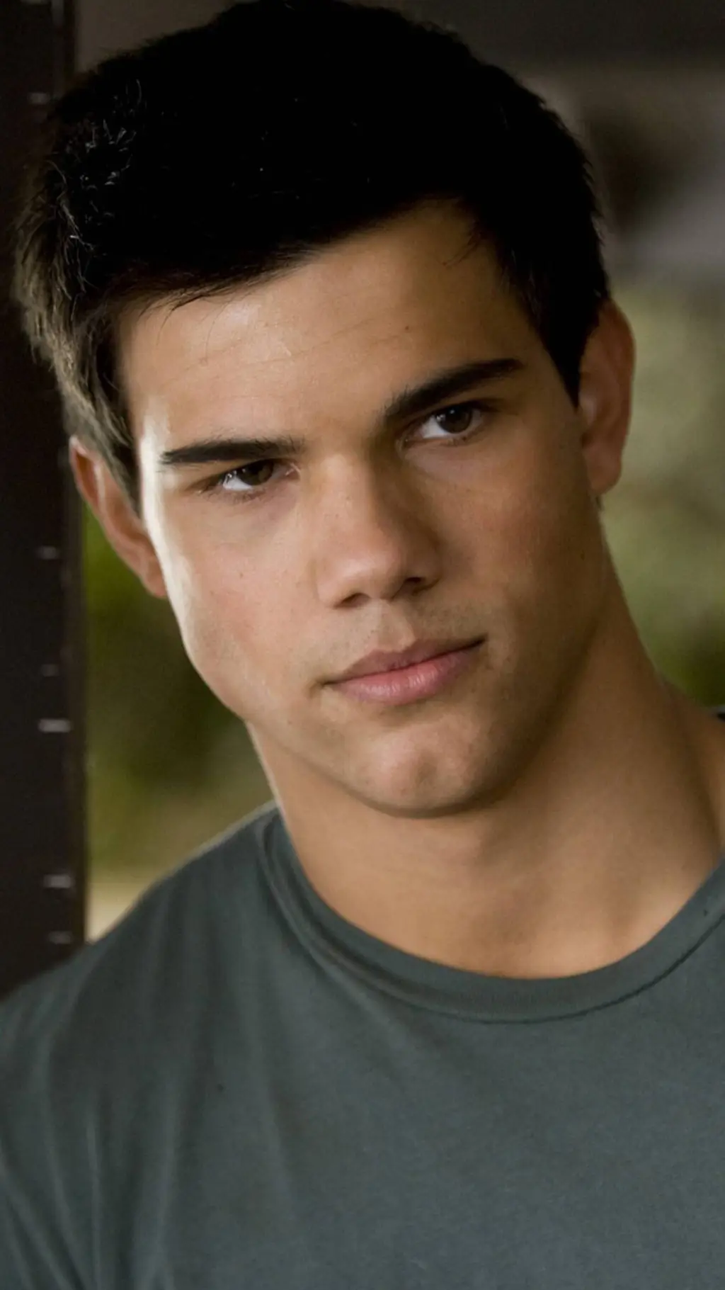 ai character: Jacob Black  background
