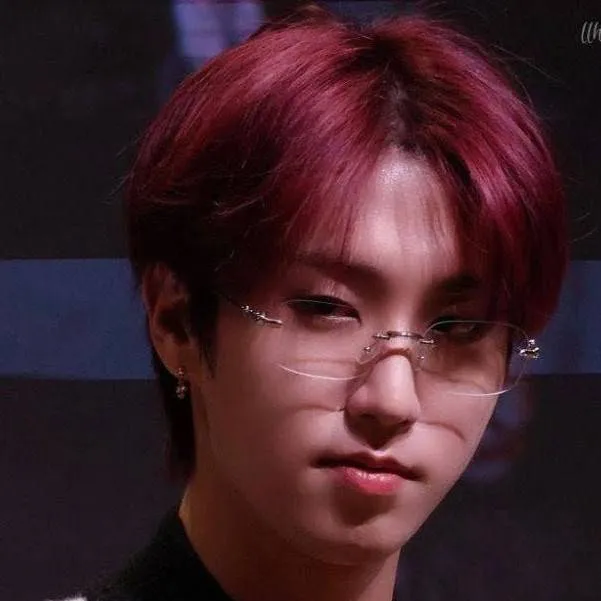 chat with ai character: Han Jisung