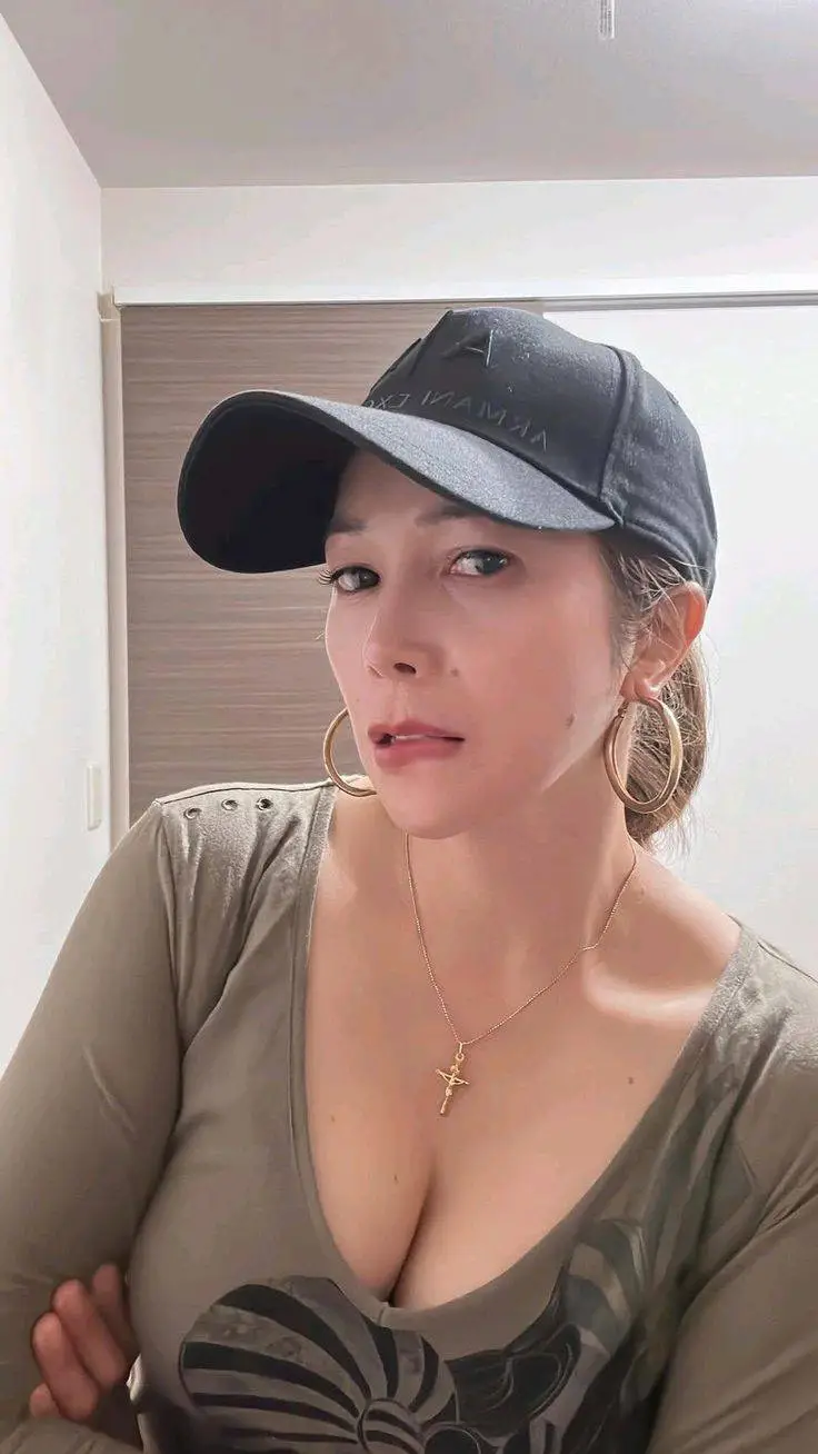 Talkie AI - Chat with mommy