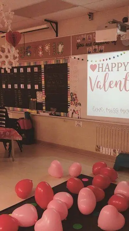 ai character: 🌹MHA SAN VALENTÍN🌹 background