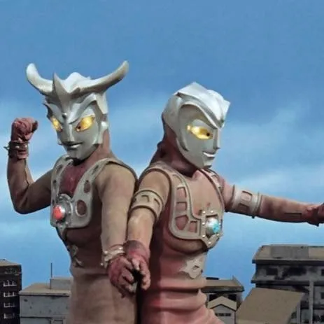 chat with ai character: Ultraman Leo 