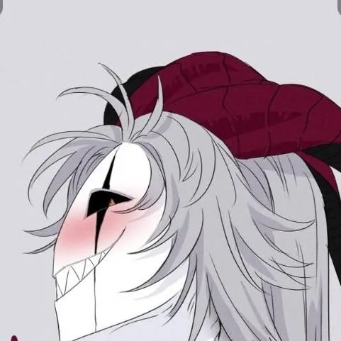 chat with ai character: Pierrot 👁👄👁💋