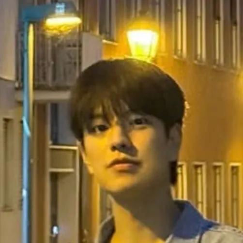 chat with ai character: Kim Seungmin