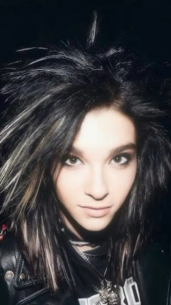 ai character: Bill kaulitz  background