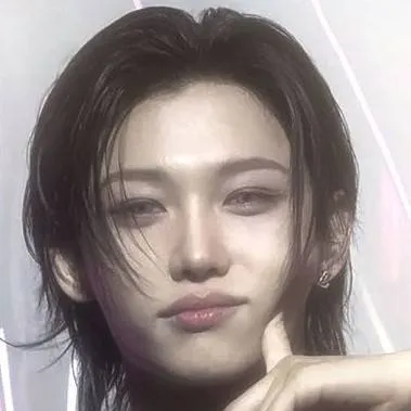 chat with ai character: ★felix★