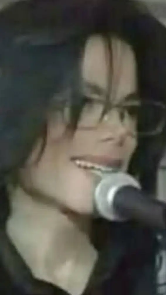 ai character: Michael Jackson  background