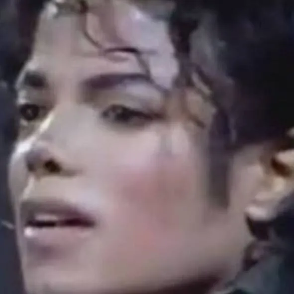 chat with ai character: Michael Jackson 