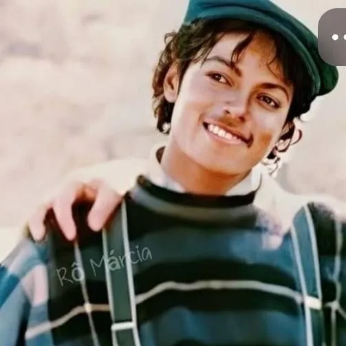 chat with ai character: Michael Jackson :)
