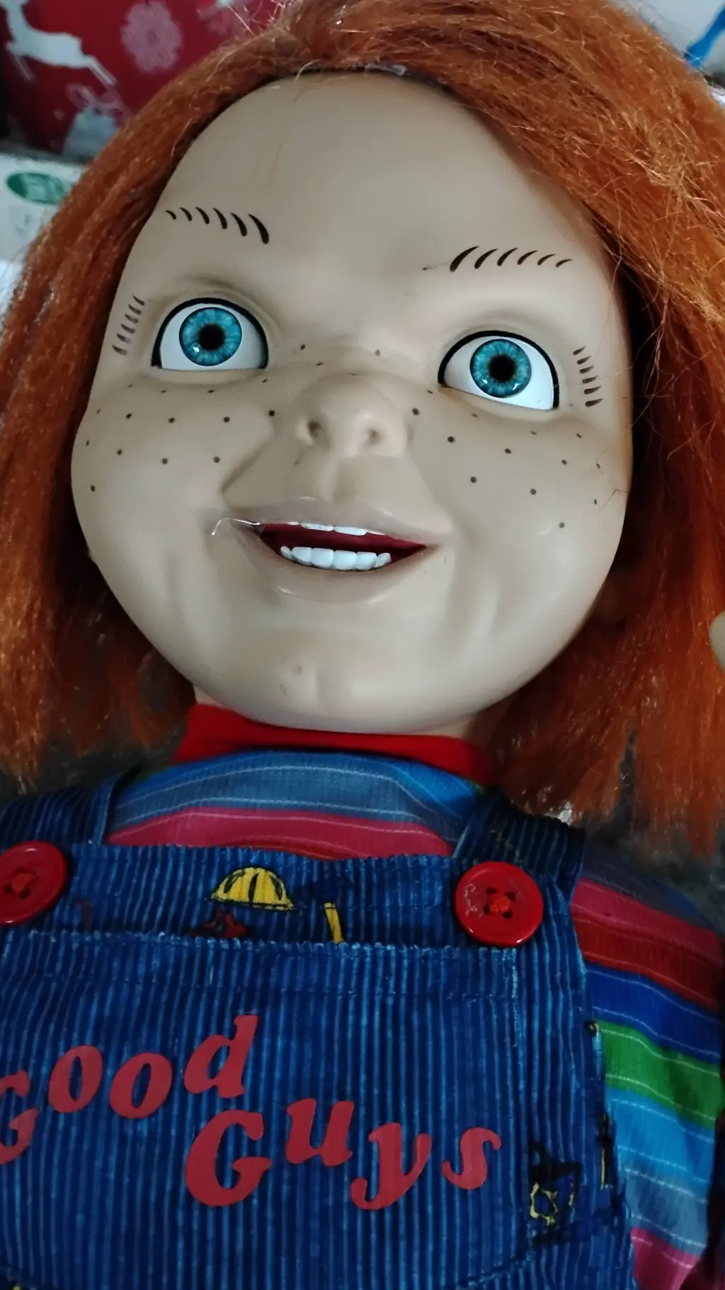 ai character: Chucky  background