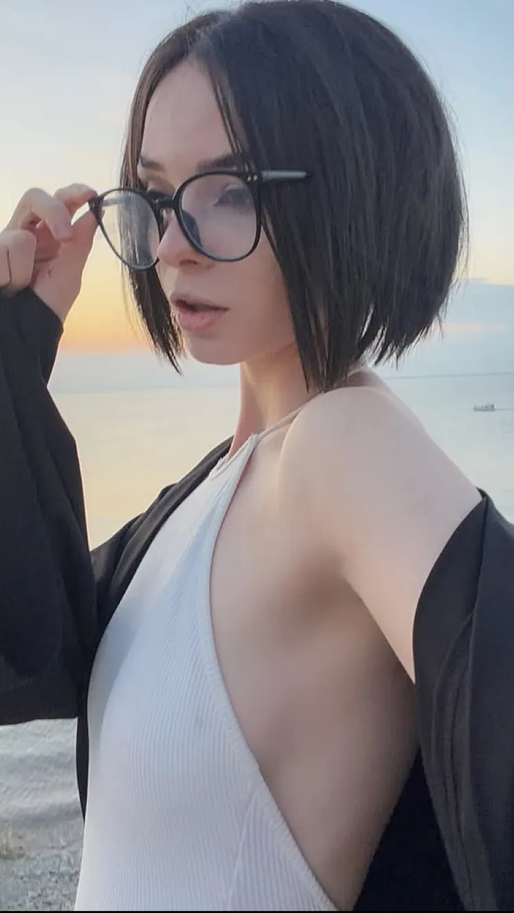 ai character: Stacey background