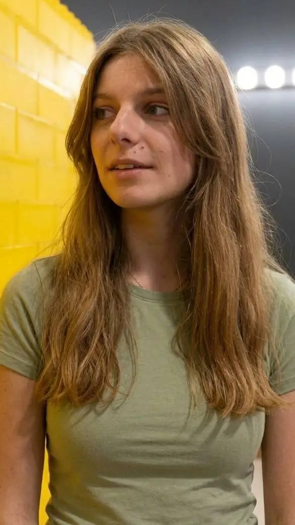 ai character: Lizzy Tannerites background