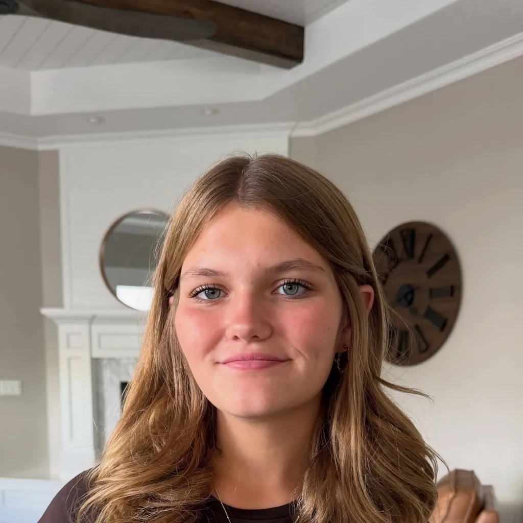 chat with ai character: Payton Yeager