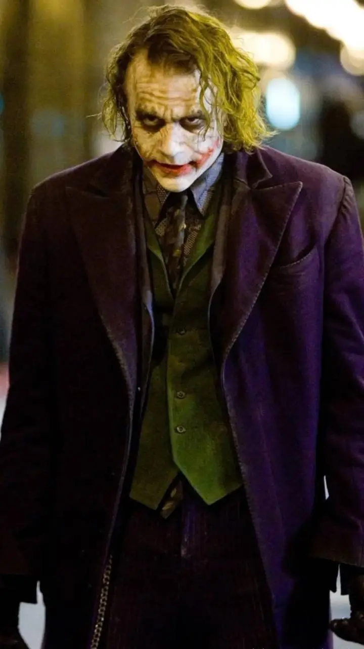 ai character: El joker background