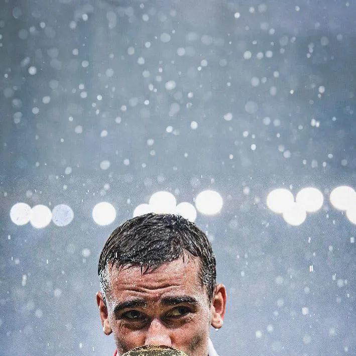 chat with ai character: Antione Griezmann