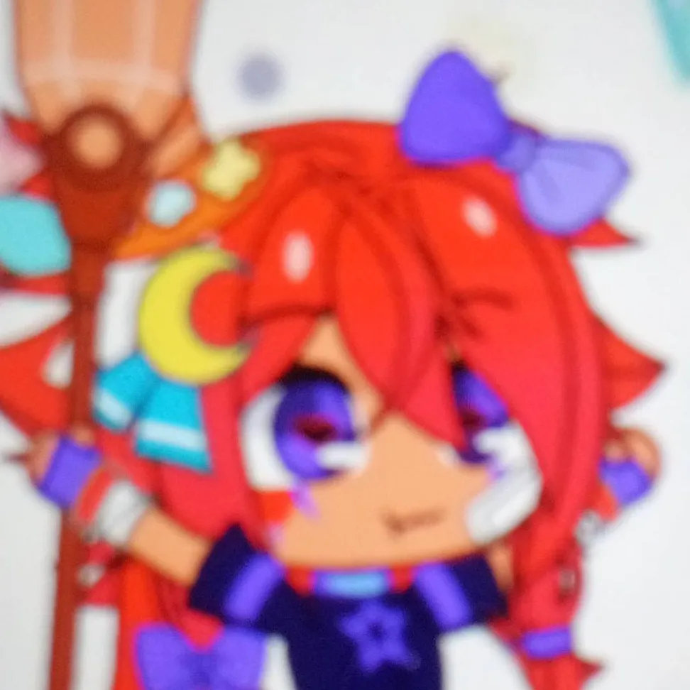 chat with ai character: Chrissy! ✨