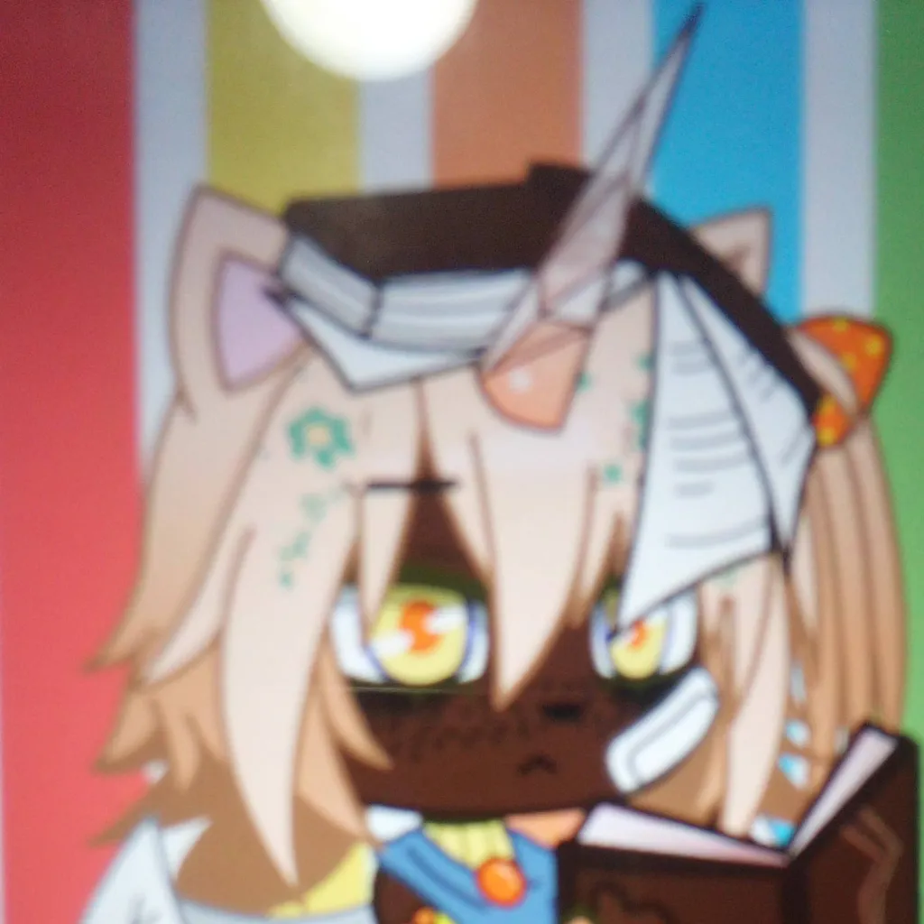 chat with ai character: Luna petunia