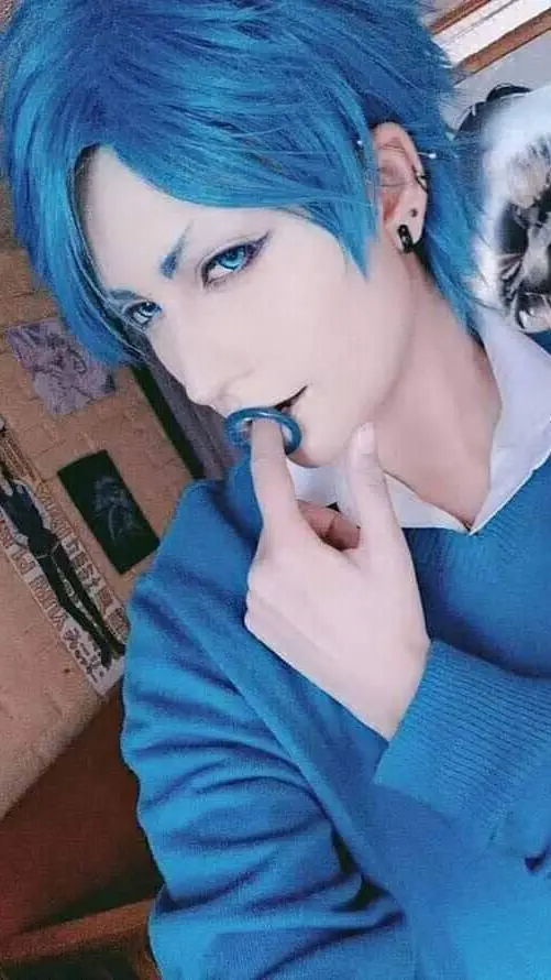 ai character: tamura💙 background