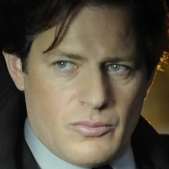 chat with ai character: Daddy Hoffman 