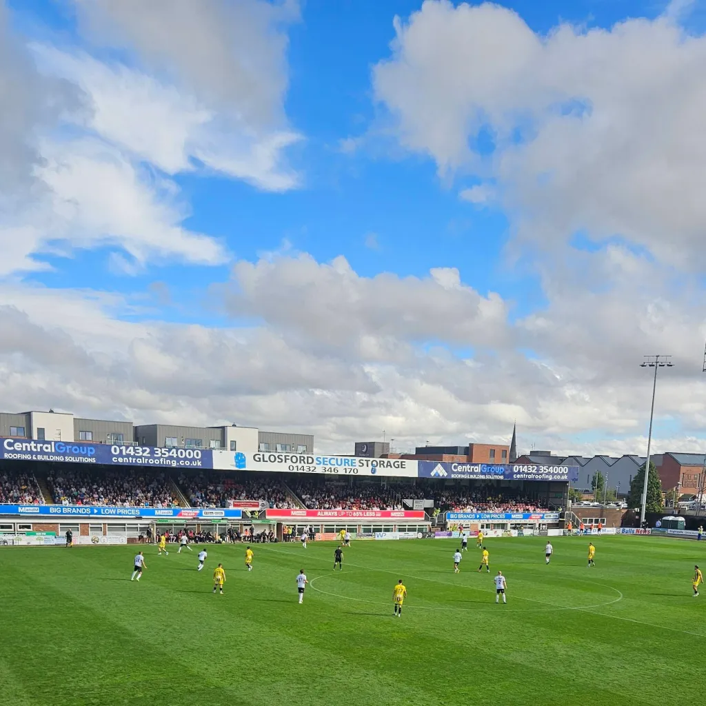 chat with ai character: HEREFORD FC