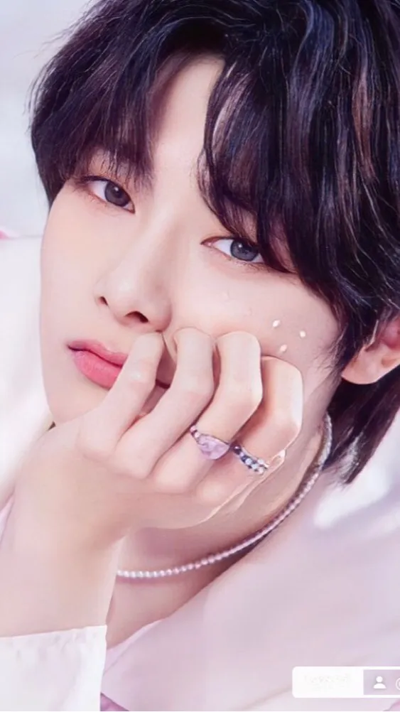 ai character: 𝓢𝓴𝔃 "𝓘.𝓝 background