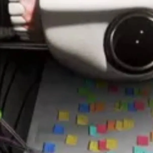 chat with ai character: robot