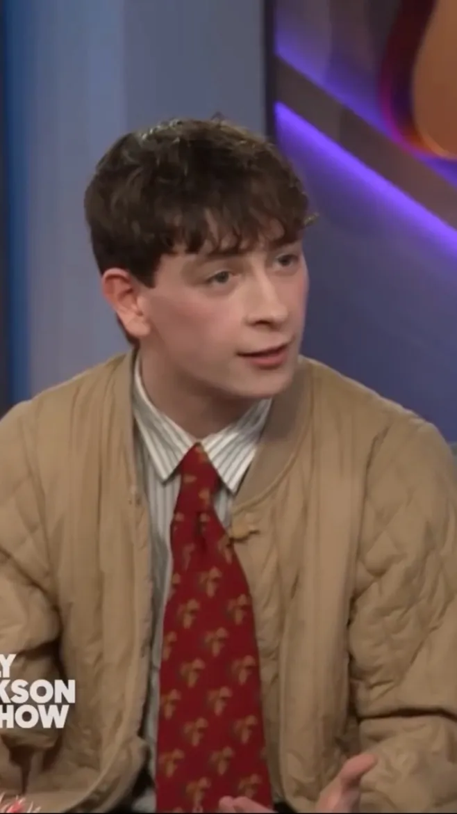 ai character: Dumbo McCartney  background