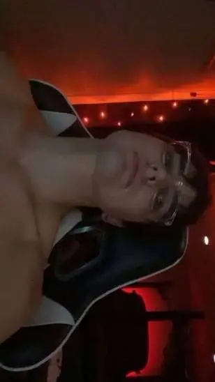 ai character: Colby Brock background