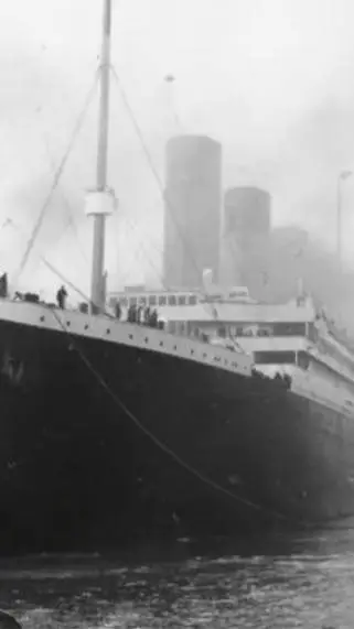 ai character: Titanic  background
