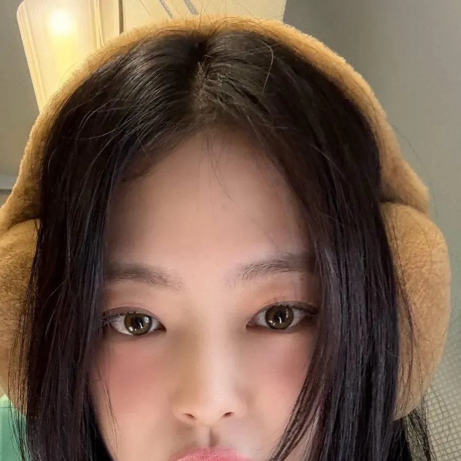 chat with ai character: Jennie🇺🇸