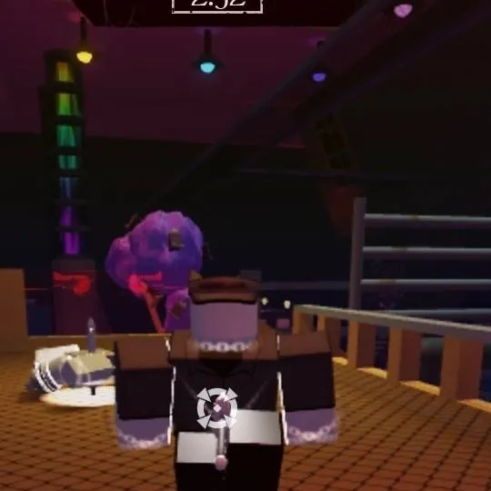 chat with ai character: Elliot minion 