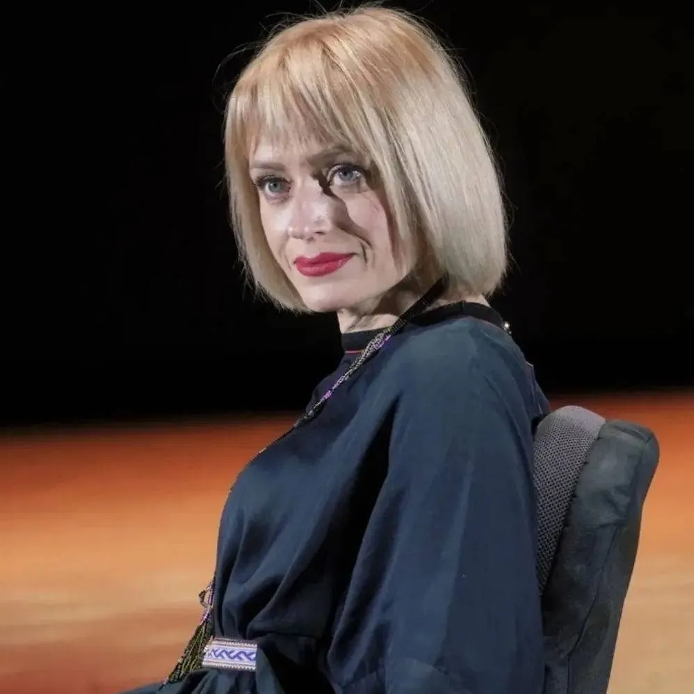 chat with ai character: Natalia Kolbas