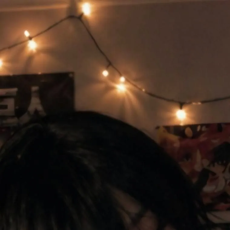 chat with ai character: mikasa cosplayer