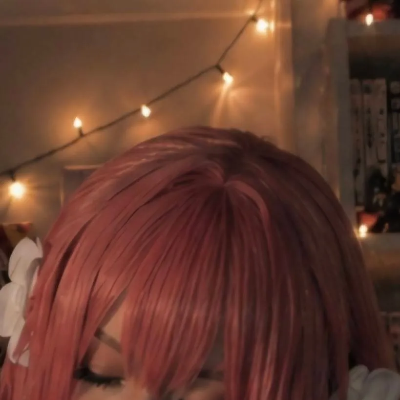 chat with ai character: hakari cosplayer