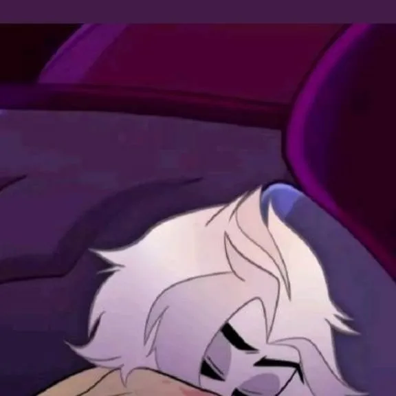 chat with ai character: Sleepy Lute.
