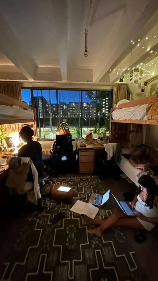 Talkie AI - Chat with 💫 Roommates 💫