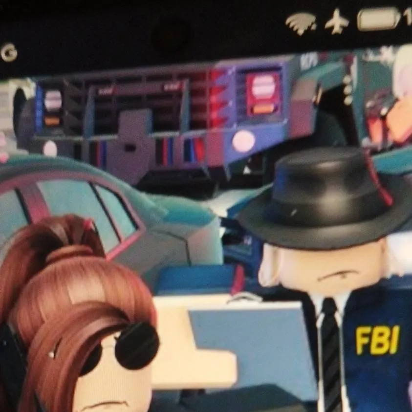 chat with ai character: Sofia and Alma