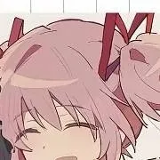chat with ai character: 🩷☆M4D0K4★🎀